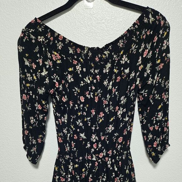 Abercrombie & Fitch Ditsy Floral Off Shoulder Floral Crochet Hem Romper Size XS - Picture 11 of 13